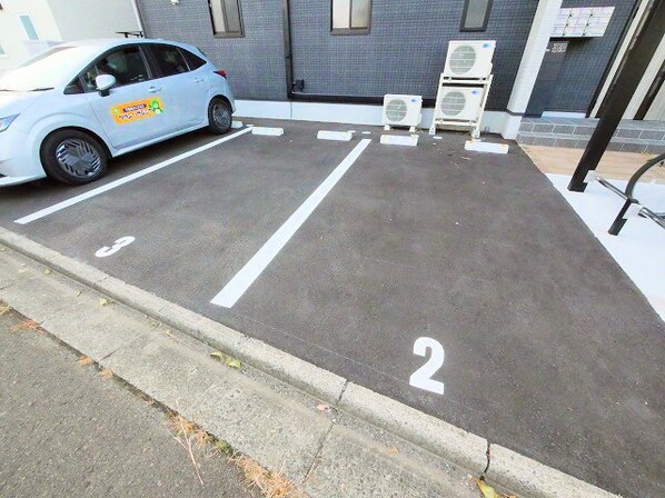 サンパークIIIの物件内観写真